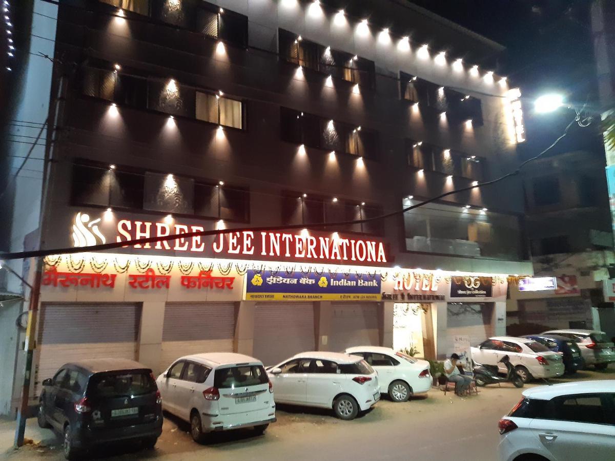 Готель Shree Jee Intenational Натгдвара Екстер'єр фото